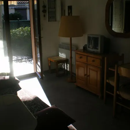Maison Bormes-les-mimosas, 2 Pieces, 4 Personnes - Fr-1-308-70 بيت للعطل