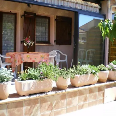 Maison Bormes-les-mimosas, 2 Pieces, 4 Personnes - Fr-1-308-70 בית נופש בורם-לה-מימוזה